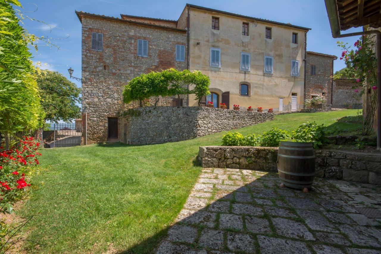 Castel Pietraio Villa มอนเตริจโจนี ภายนอก รูปภาพ