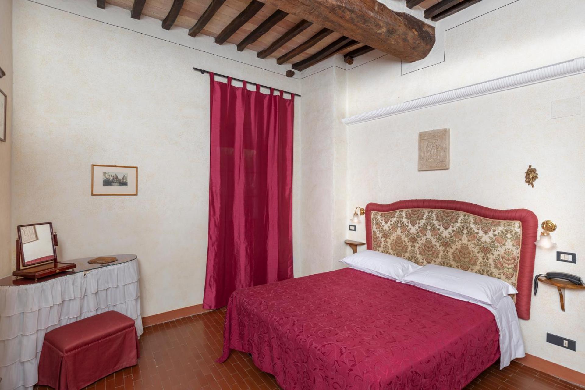 Castel Pietraio Villa มอนเตริจโจนี ห้อง รูปภาพ